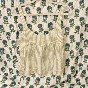 NWT Chaser tank. Love this adorable top! Linen coastal print. Size small